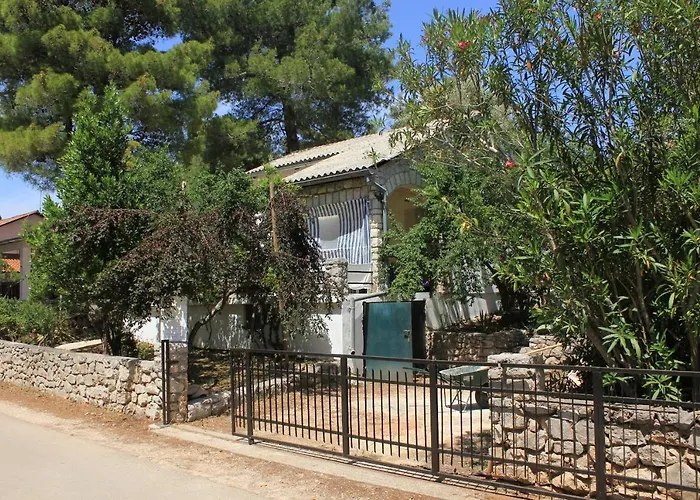 Seaside Holiday House Artatore, Losinj - 7937 Holiday home Cunski